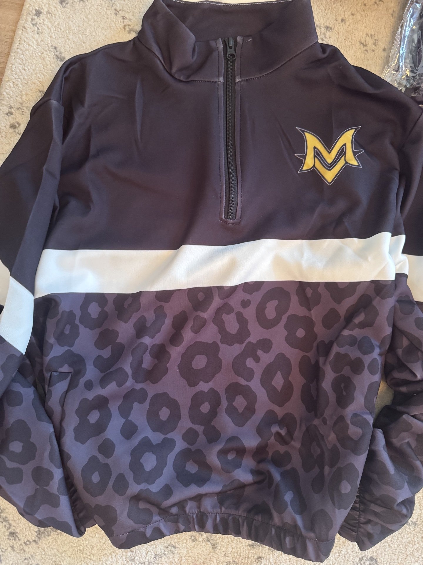 Mt. Vernon Windbreaker Leopard