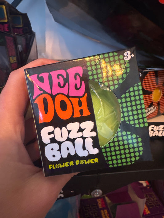 Fuzz Ball (random color)