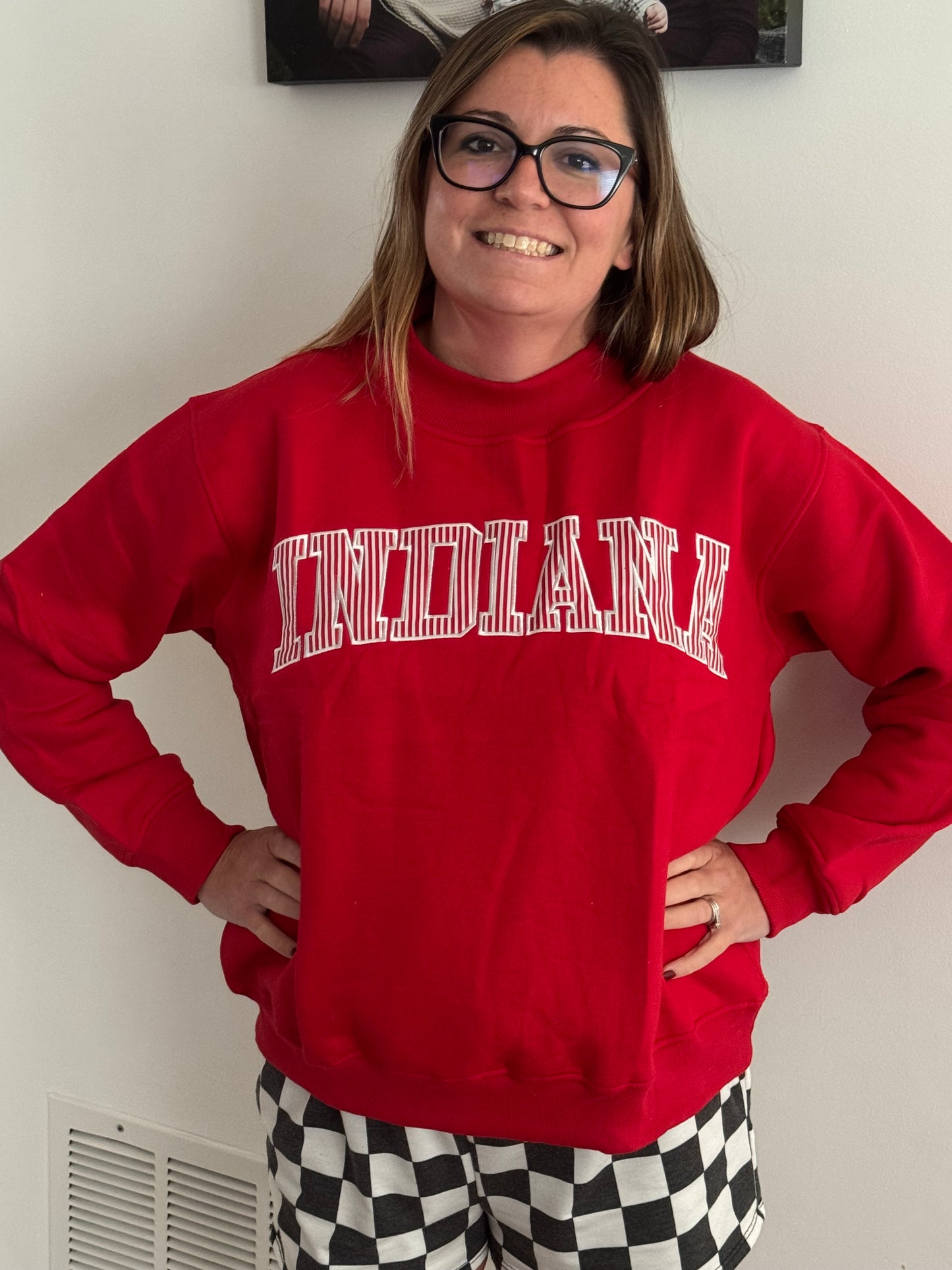 INDIANA Appliqué mock neck sweatshirt