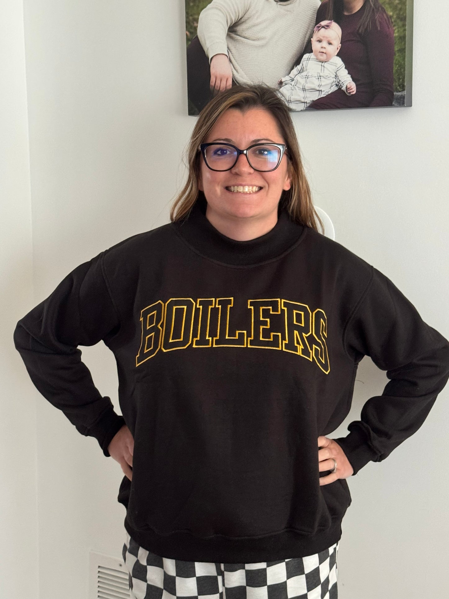 BOILERS Appliqué mock neck sweatshirt